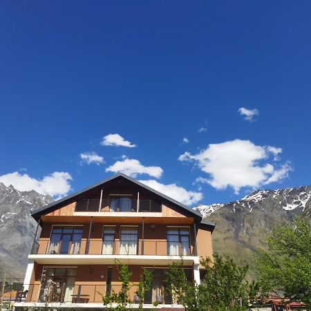 Discover Kazbegi Hotel Stepantsminda Exterior foto